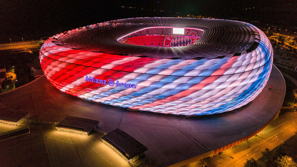 Allianz Arena in Sonderbeleuchtung