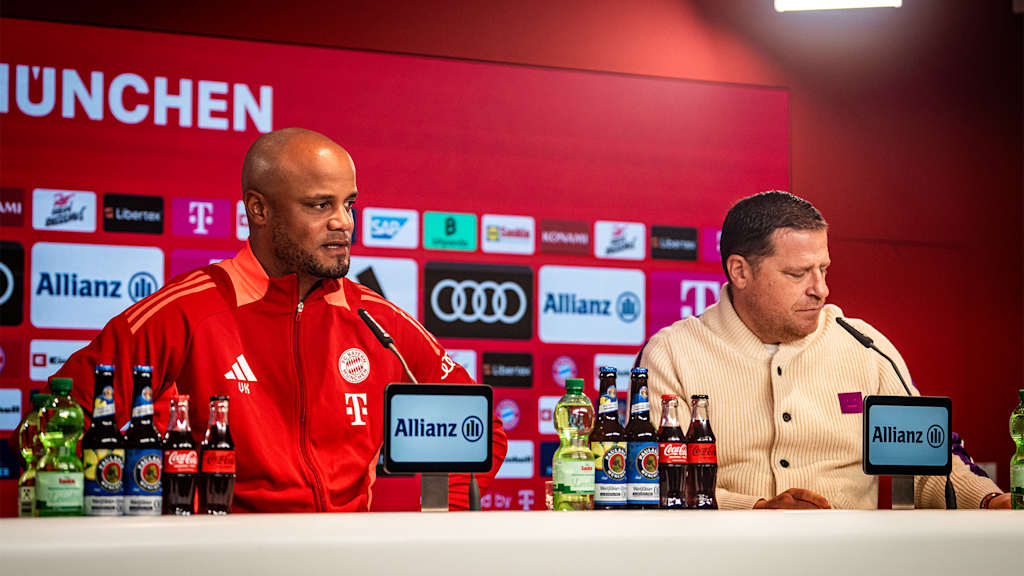 Vincent Kompany en la rueda de prensa del FC Bayern.