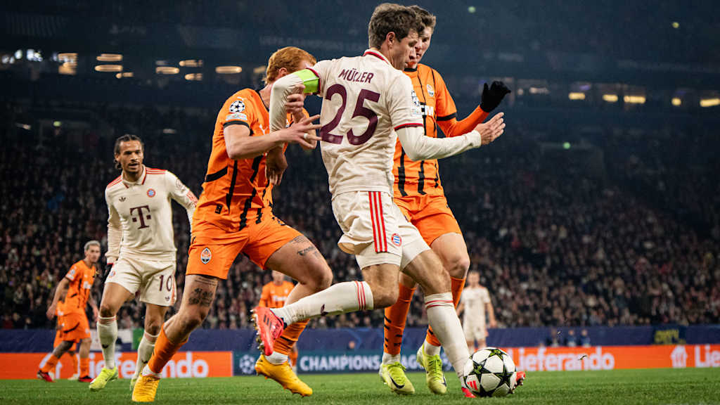 Spielszene aus der Partie Shakhtar Donetsk - FC Bayern