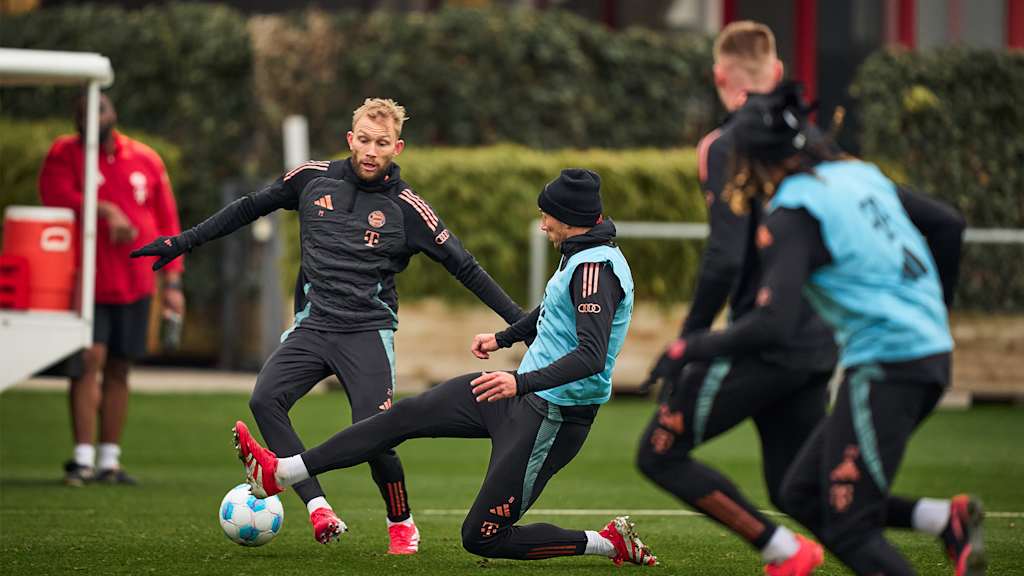 Konrad Laimer Leon Goretzka Bayern training Union Berlin