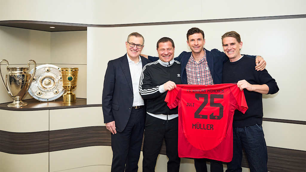 The best photos of Thomas Müller at FC Bayern.
