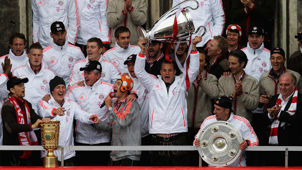 FC Bayern celebrated the first treble in the club's history at Munich's Marienplatz in 2013.