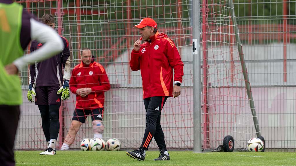 Holger Seitz im Training der FC Bayern Amateure.