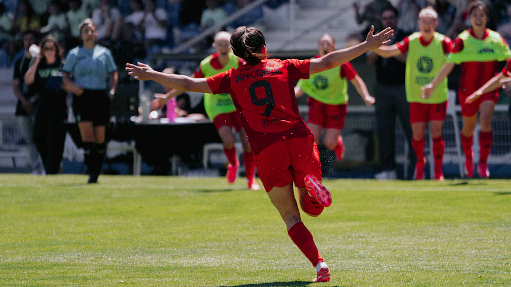 Jovana Damnjanovic celebrates her goal that made it 1-0