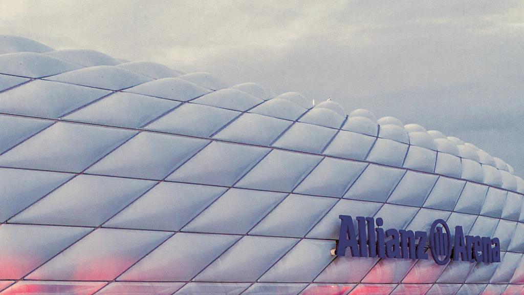 Fassade der Allianz Arena in München-Fröttmaning