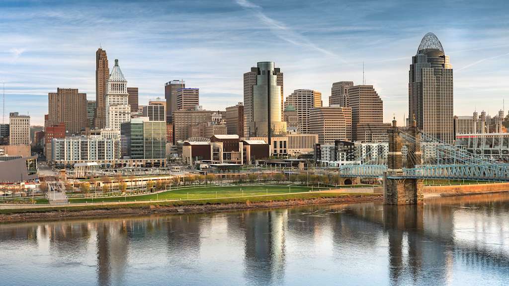 Cincinnati Ohio Stadtzentrum, Skyline über den Ohio River