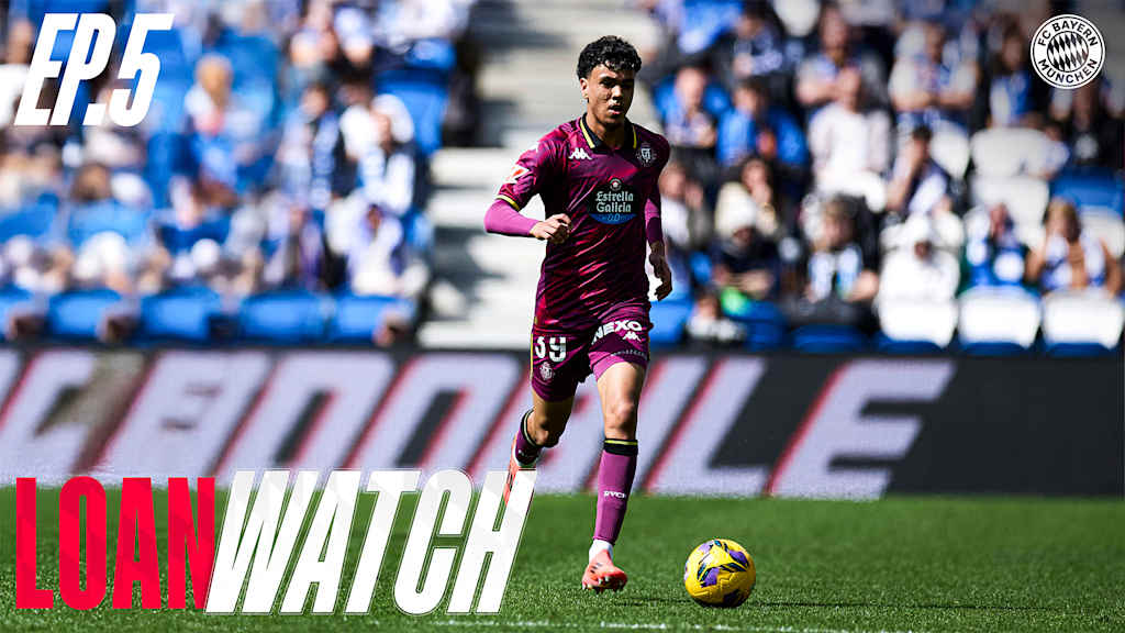 Adam Aznou im Trikot von Real Valladolid auf dem Platz.