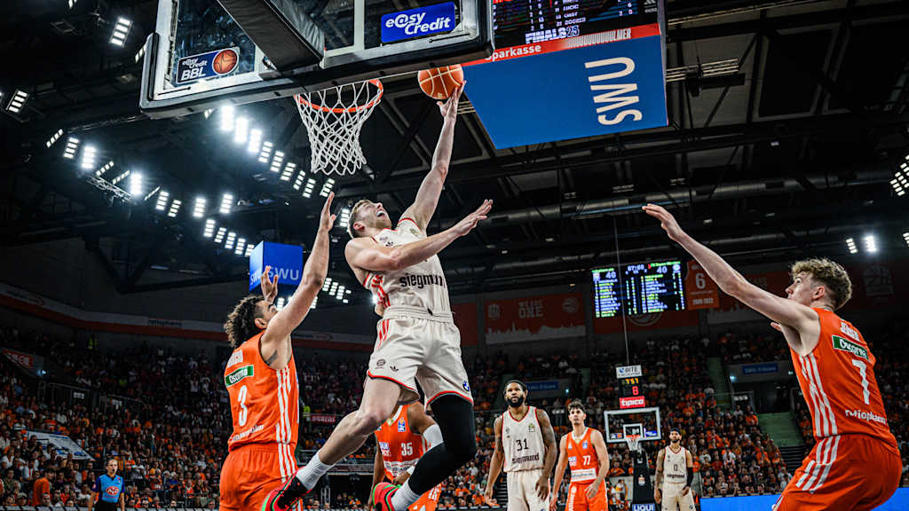 Der FC Bayern Basketball mit Jack White unterliegt in Spiel 2 bei Ulm