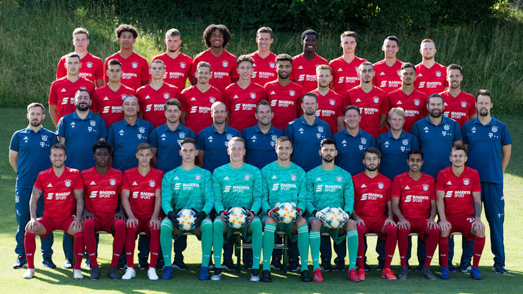 Mannschaftsbild der FC Bayern Amateure aus der Saison 2019/2020.
