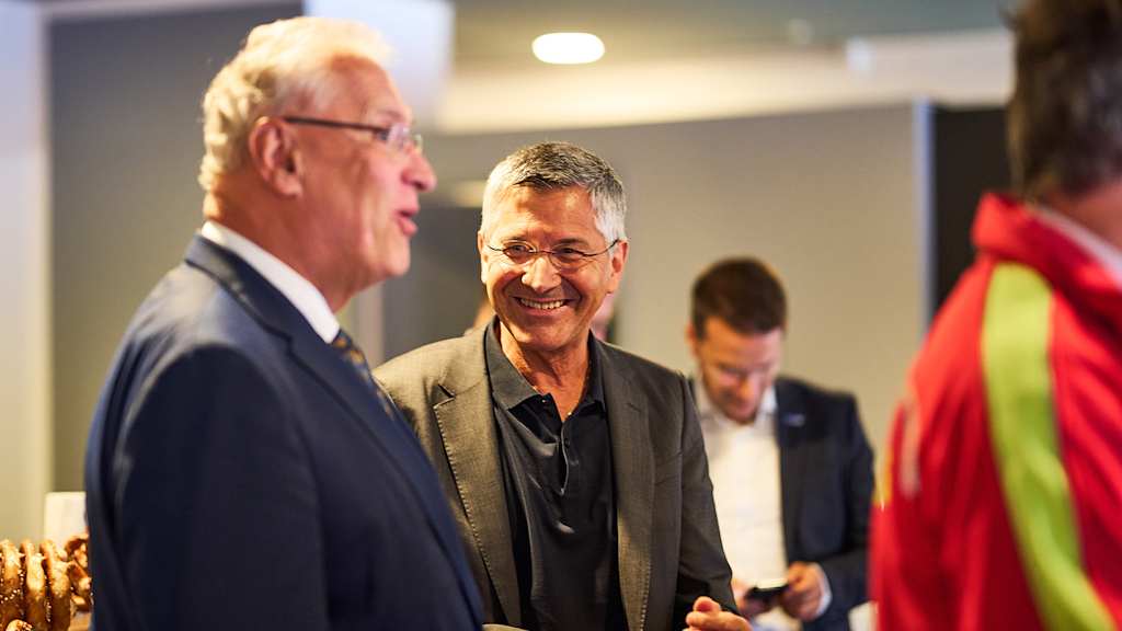 Herbert Hainer at the event for the “Not all heroes wear jerseys” campaign at the Allianz Arena