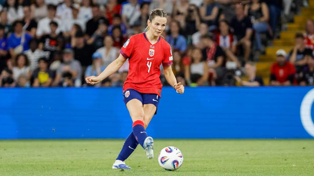 Tuva Hansen am Ball.