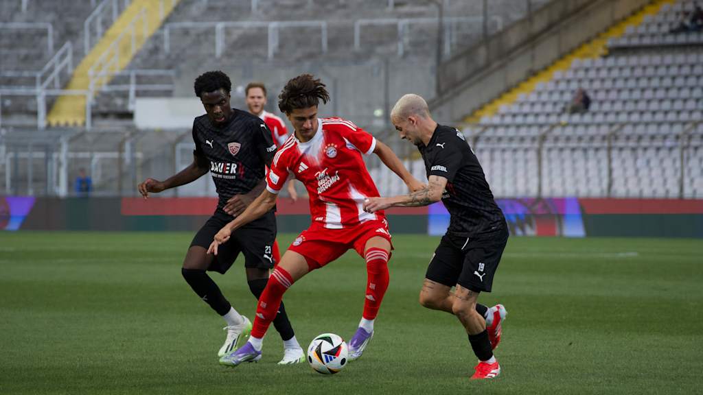 Adin Ličina im Spiel gegen Buchbach