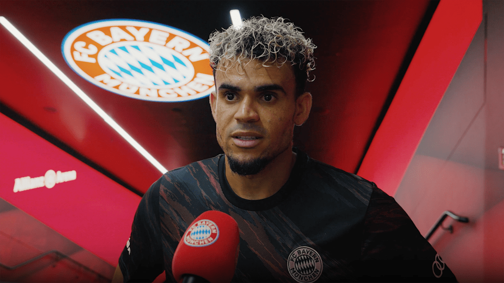 Interview with Luis Díaz after FC Bayern’s preseason friendly against Olympique Lyon