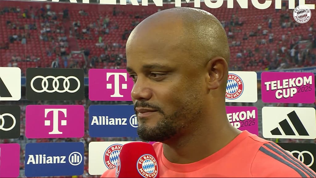 Vincent Kompany im Interview nach dem Testspiel des FC Bayern gegen Tottenham Hotspur