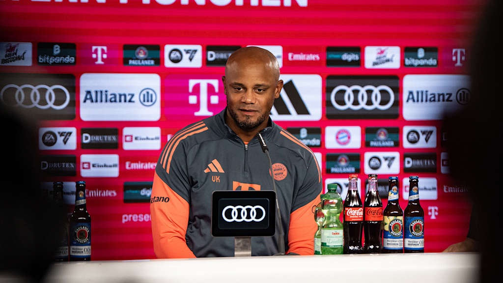 Vincent Kompany spricht im Pressetalk