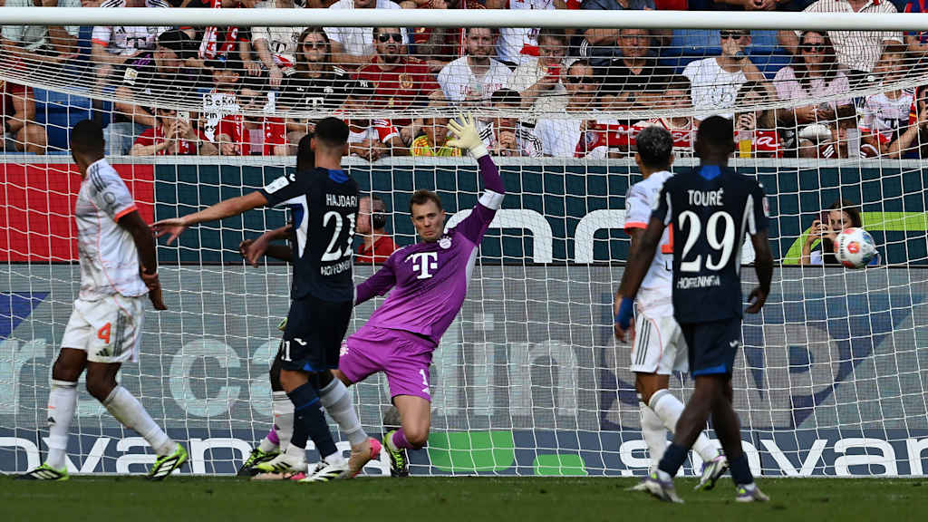 Die TSG Hoffenheim erzielt das Tor zum 1:3 im Bundesliga-Spiel gegen den FC Bayern.