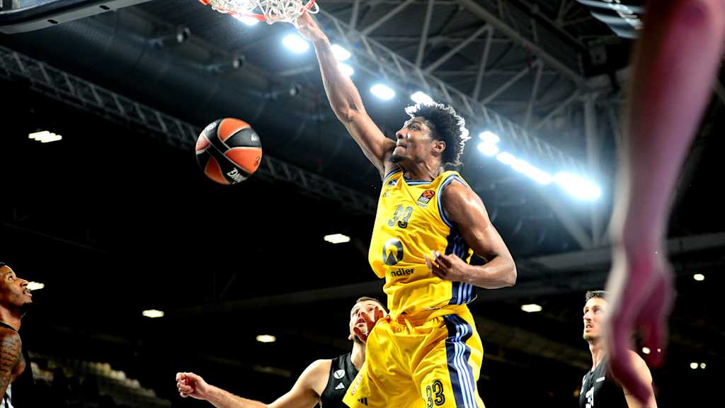 David McCormack took to the court last season with Milan and Berlin.