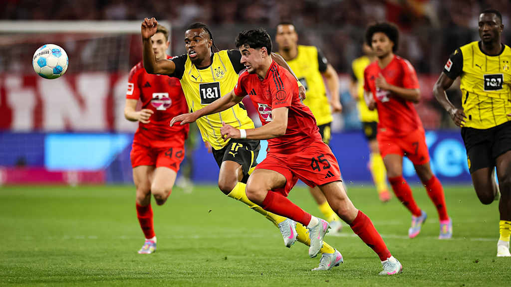 Aleksandar Pavlovic Borussia Dortmund Bayern