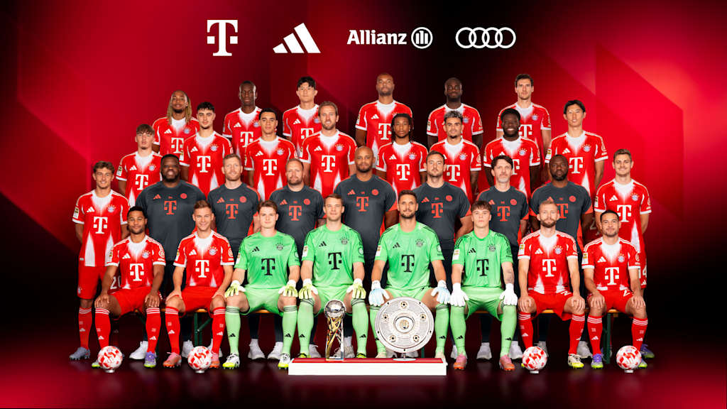 Teamfoto des FC Bayern 2025/2026