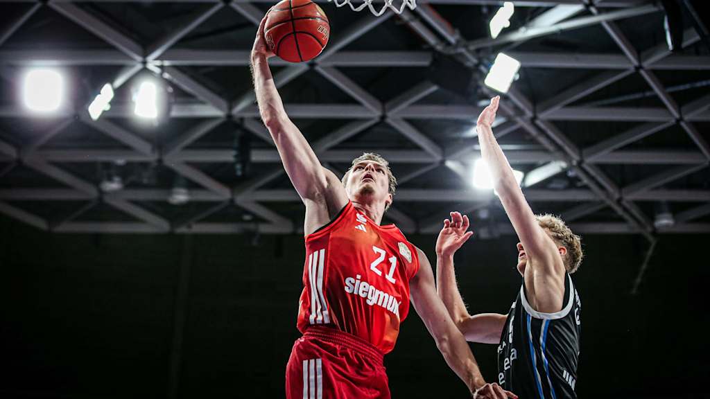 Justus Hollatz debütierte letzte Saison gegen Bamberg im FCBB-Dress