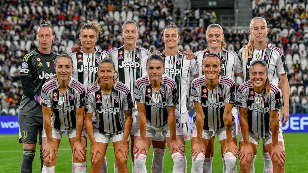 Gruppenbild der Juventus Turin Frauen während der Women's Champions League