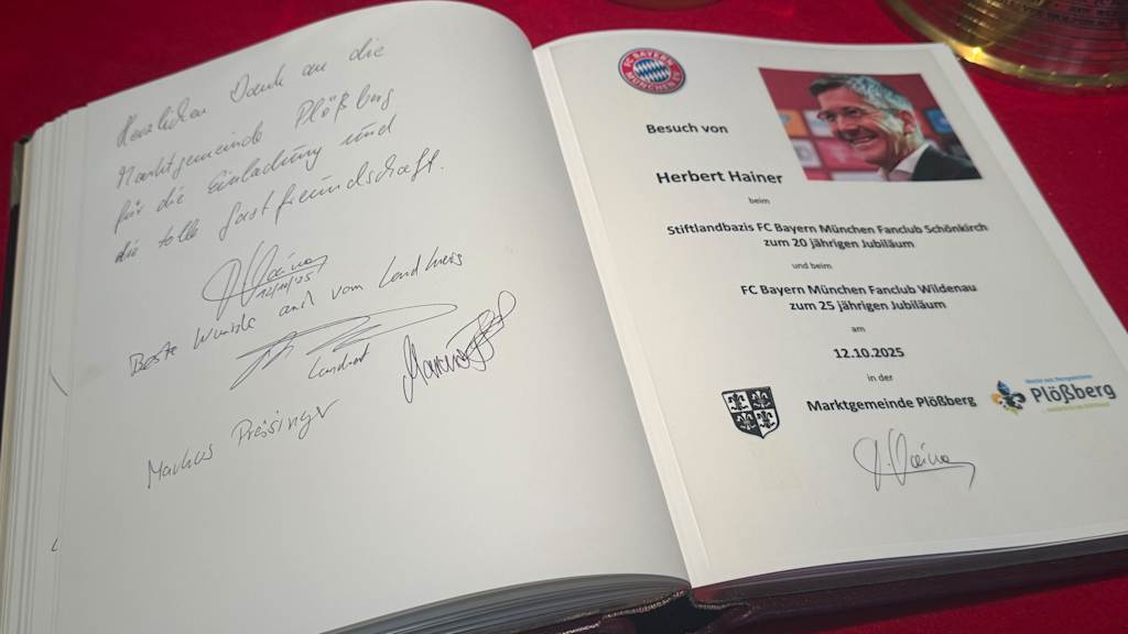 The Golden Book with Herbert Hainer's entry