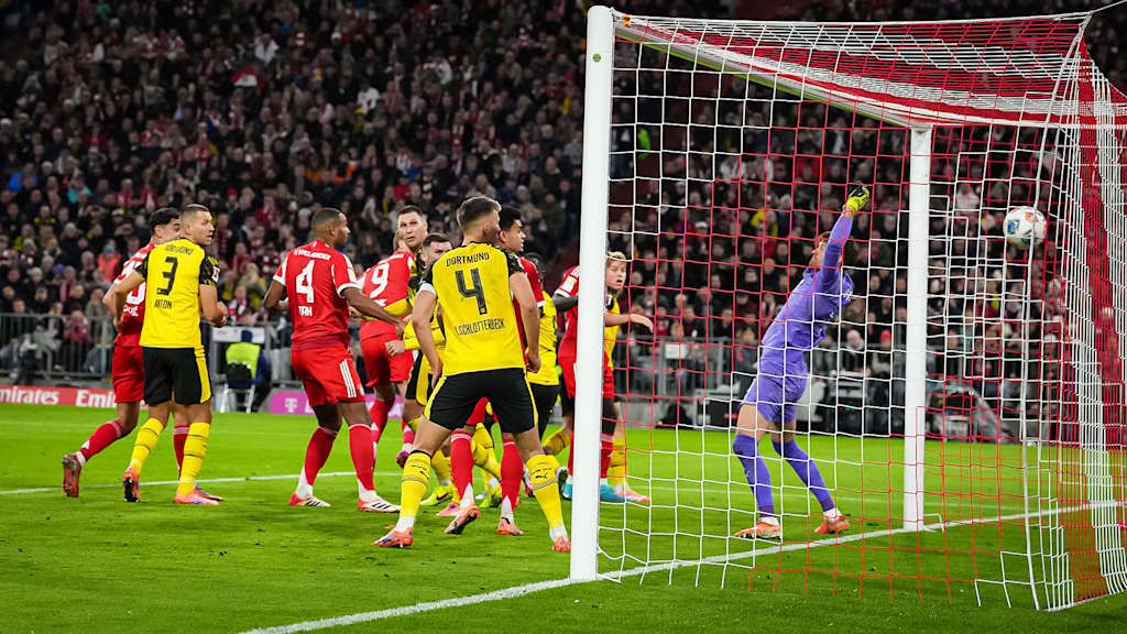 Luis Díaz trifft im Liegen zum frühen 1:0