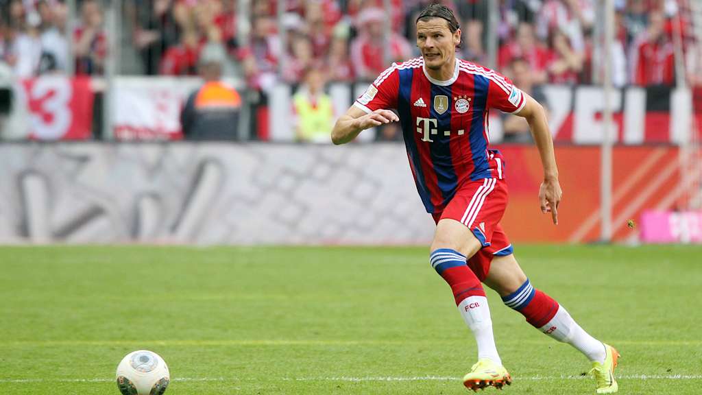 Daniel van Buyten in einem Bundesliga-Spiel des FC Bayern