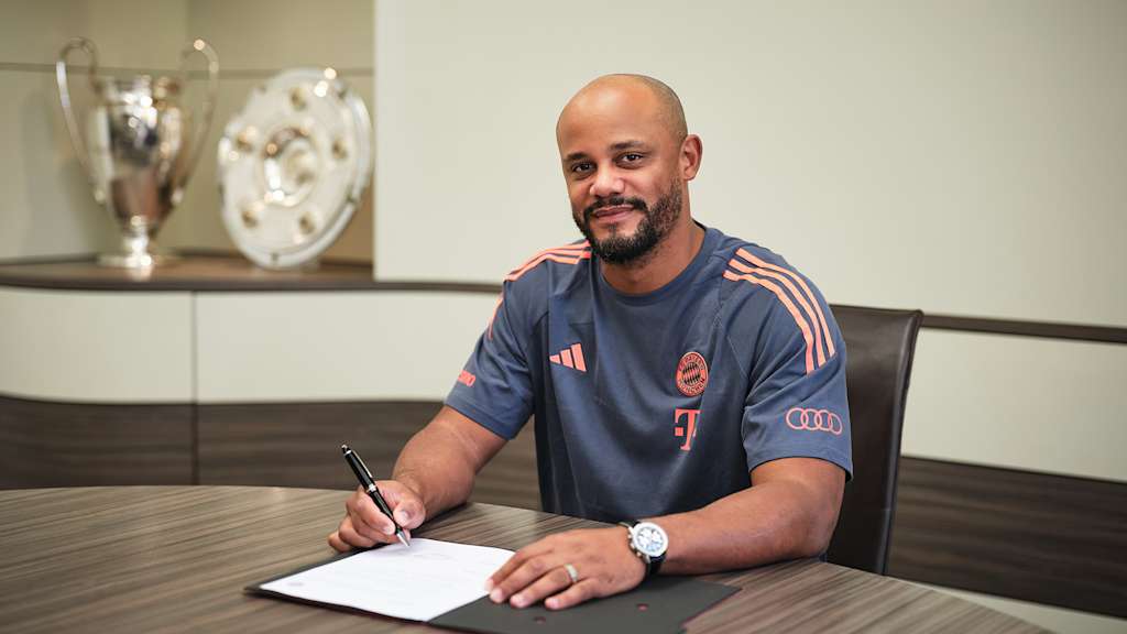 Vincent Kompany unterschreibt einen Vertrag