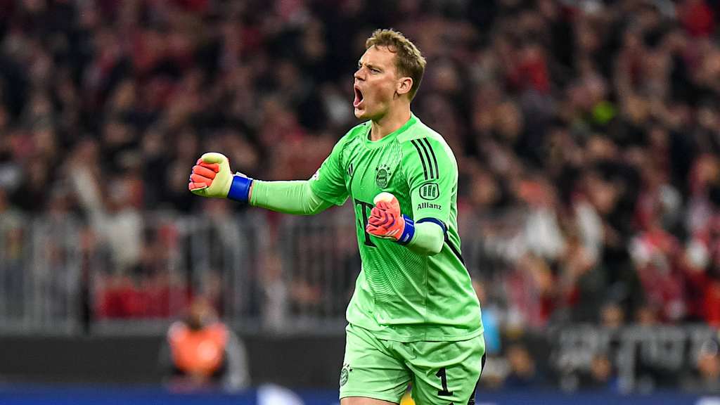 Manuel Neuer bejubelt ein Tor gegen Brügge