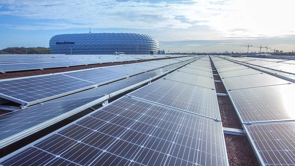 Photovoltaikanlagen neben der Allianz Arena