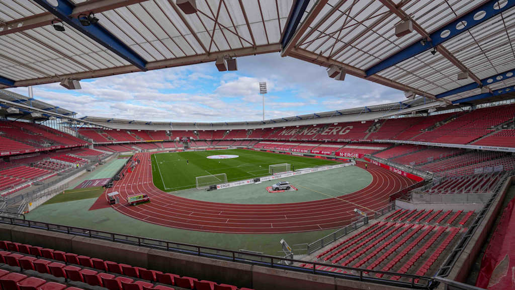 Das Max-Morlock-Stadion leer von innen