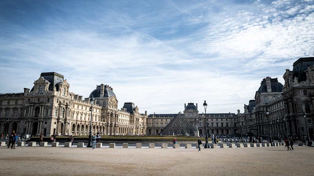 Das Louvre in Paris