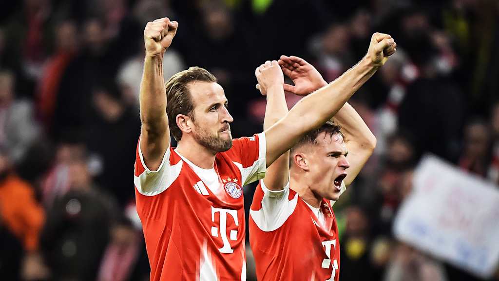 Harry Kane und Joshua Kimmich jubeln im Topspiel des FC Bayern gegen Borussia Dortmund