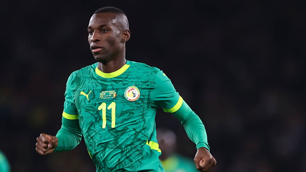 Nicolas Jackson läuft im Spiel zwischen Senegal und Brasilien.