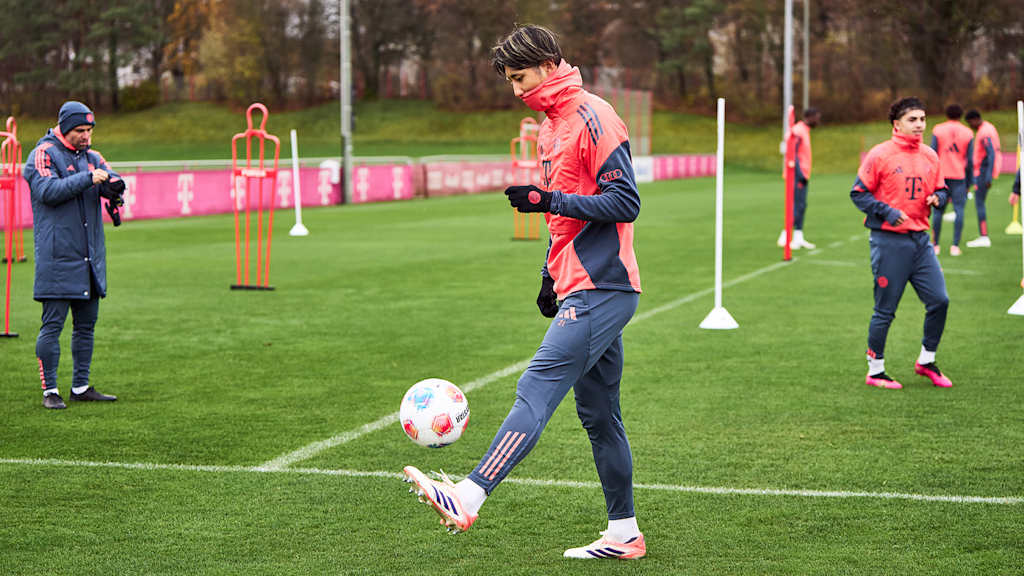 Hiroki Ito Bayern training