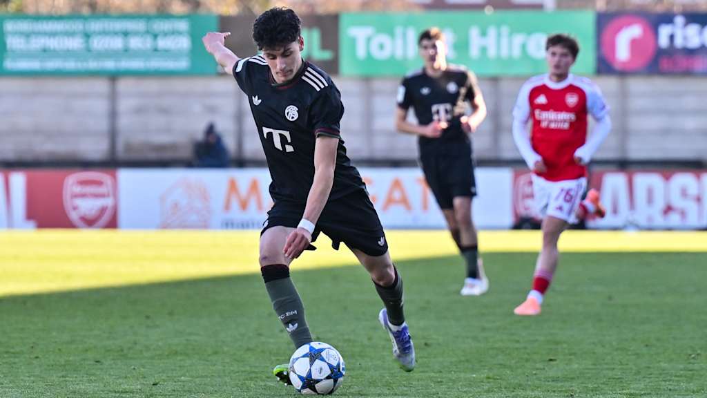 Deniz Ofli setzt zum Schuss an.