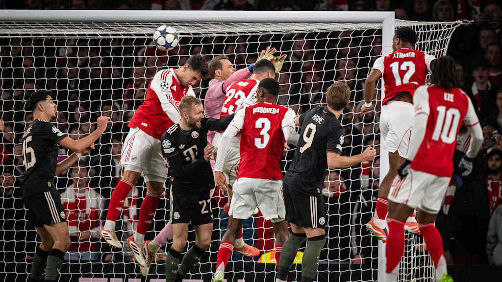 Jurrien Timber köpft das 1:0 für Arsenal gegen den FC Bayern