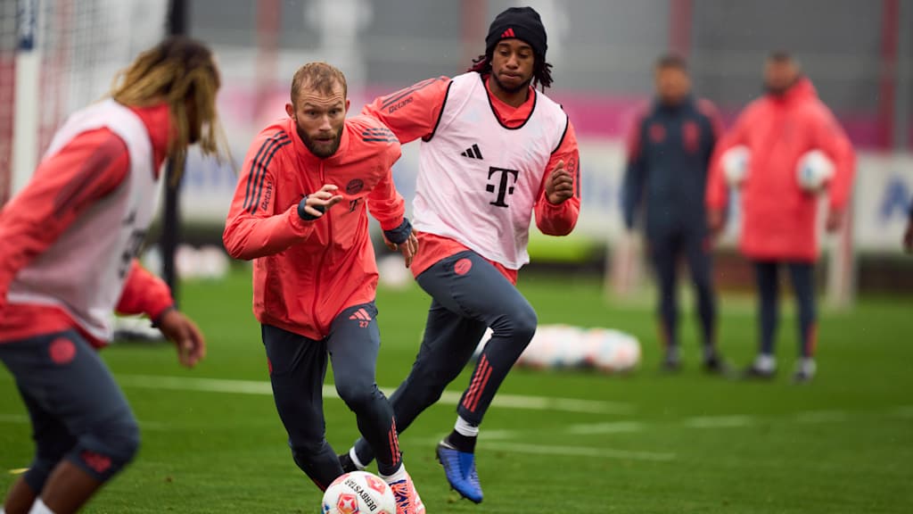 Konni Laimer beim Training an der Säbener Straße.
