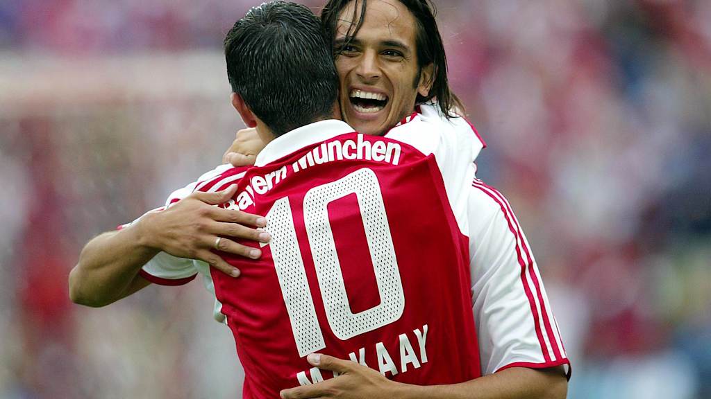 Sportfreund, gar nicht stiller. Roque jubelt 2004 mit Roy Makaay.