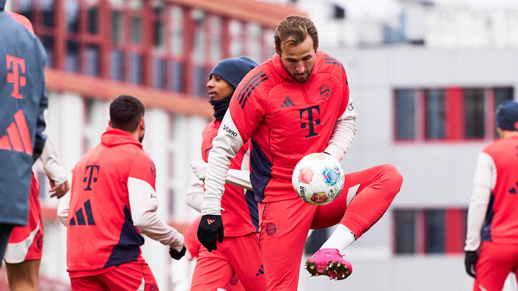 Harry Kane during a Bayern training session