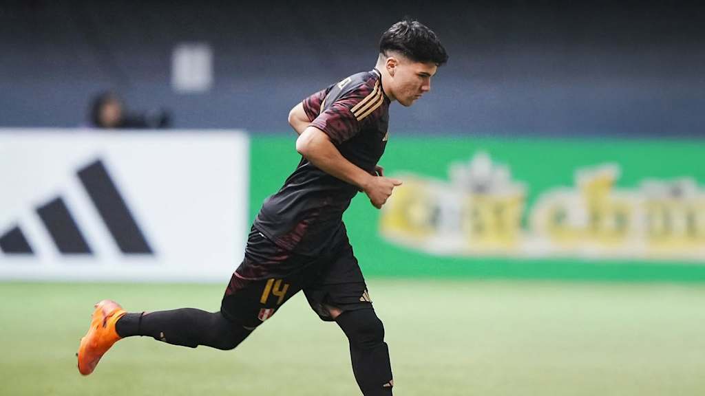 Felipe Chávez im Trikot der peruanischen Nationalmannschaft.