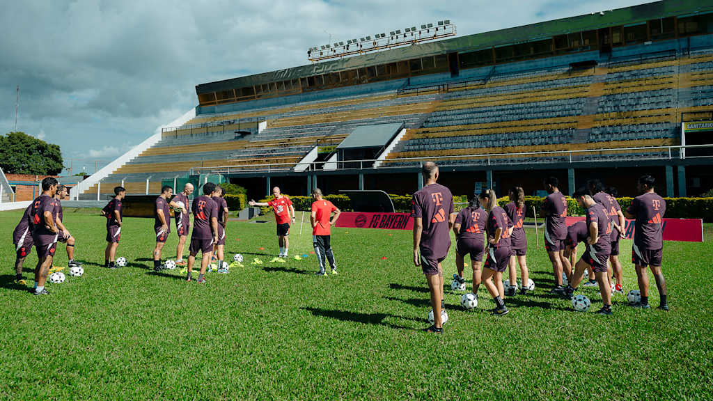 Internationaler Trainerlehrgang des FC Bayern