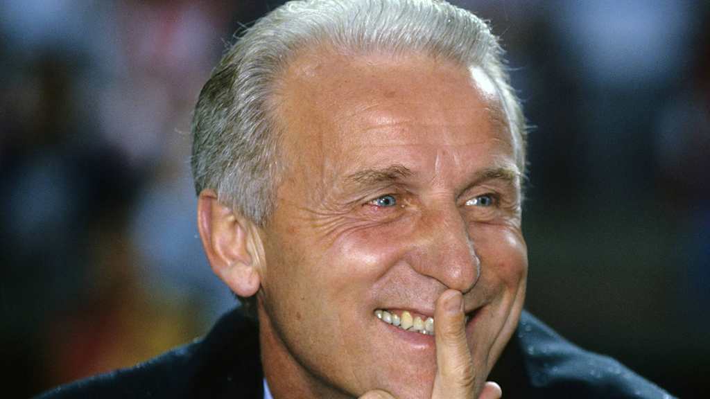 Lieblings-Mister Giovanni Trapattoni: Was heißt nochmal "Schalk im Nacken" auf Italienisch?