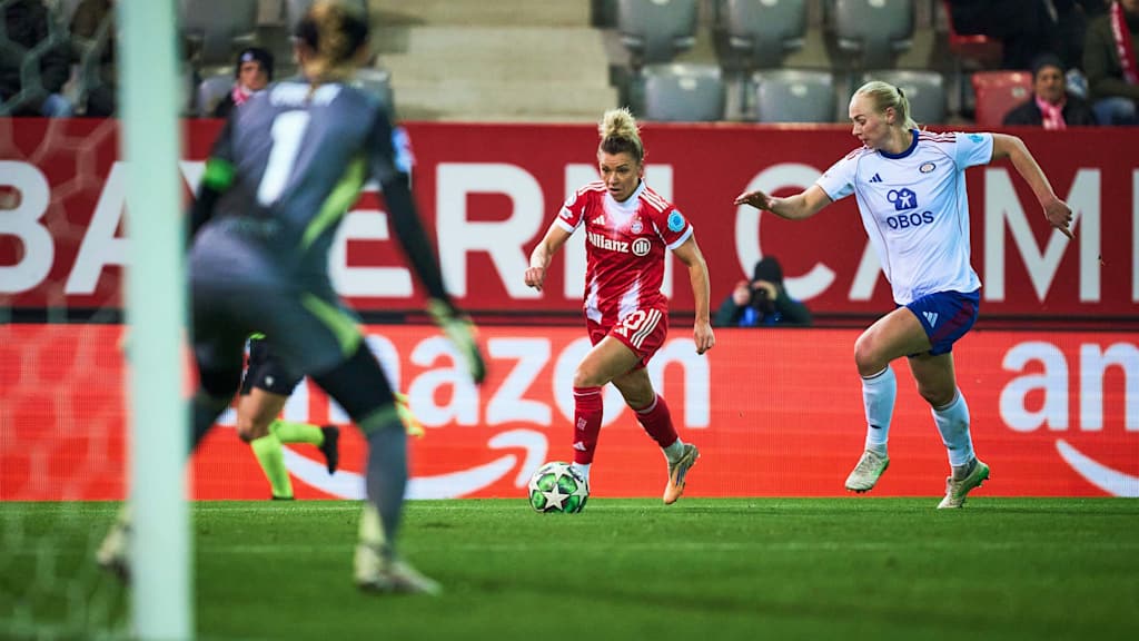 Linda Dallmann tirelessly worked her side of the pitch