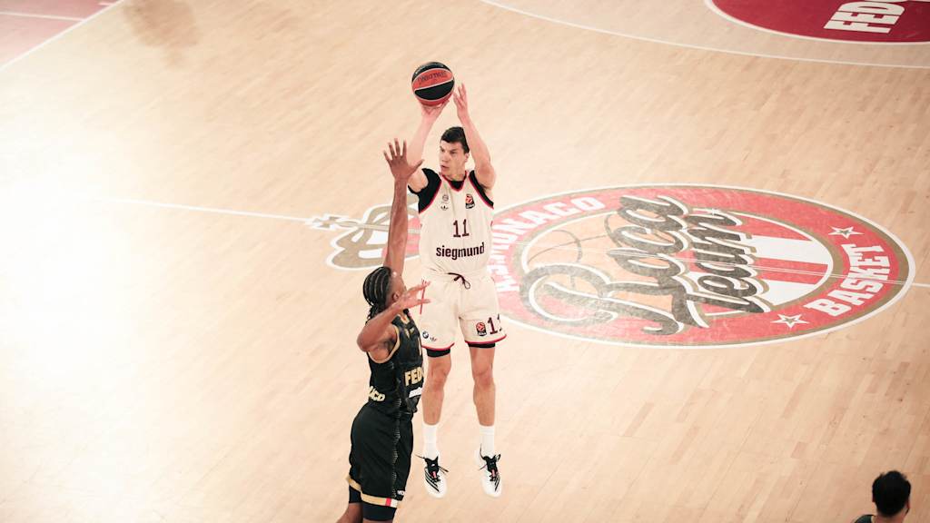 Vladimir Lucic beim Dreier