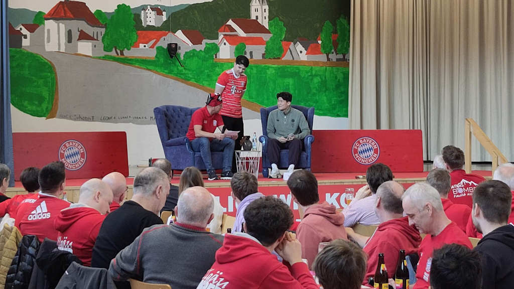 Minjae Kim beim Fanclubbesuch