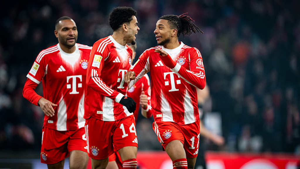 Luis Díaz Michael Olise Bayern Wolfsburg