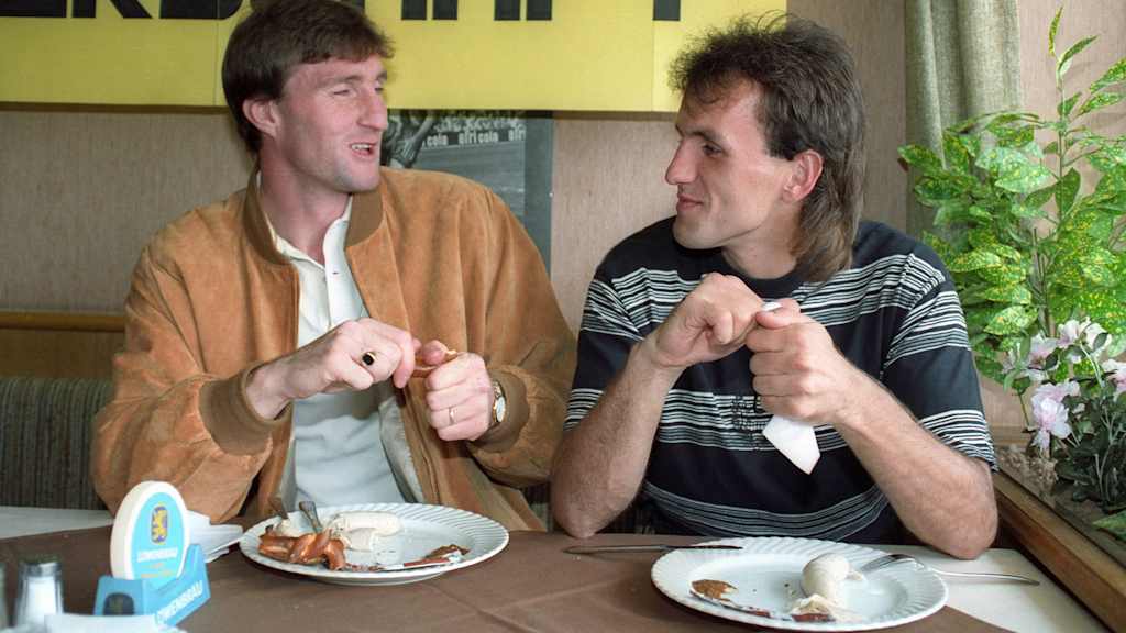 Mac und Mic: Auch beim Weißwurst-Essen ein eingespieltes Duo.