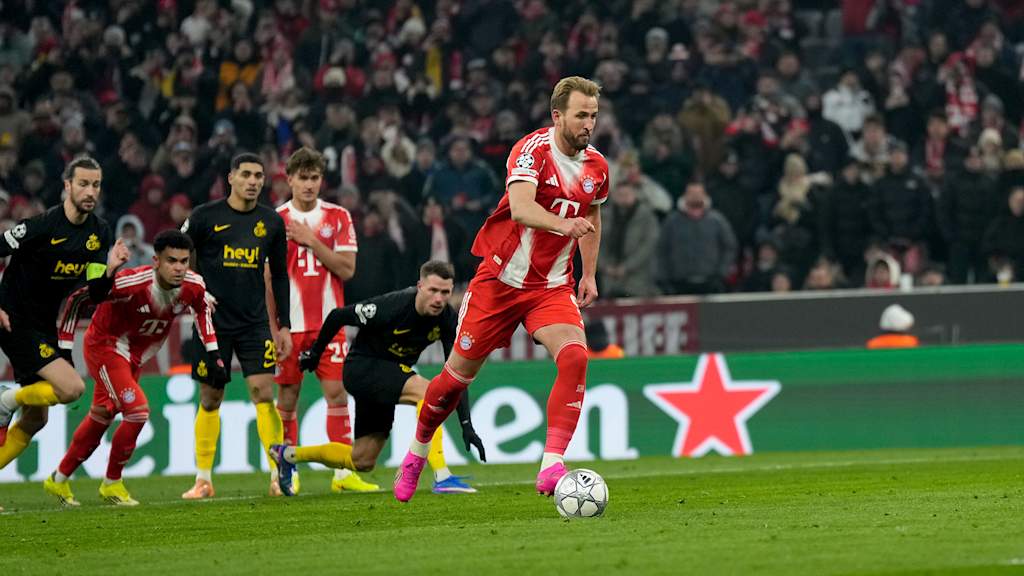 Harry Kane tritt den Elfmeter zum 2:0 im Champions League-Spiel des FC Bayern gegen Royale Union Saint-Gilloise